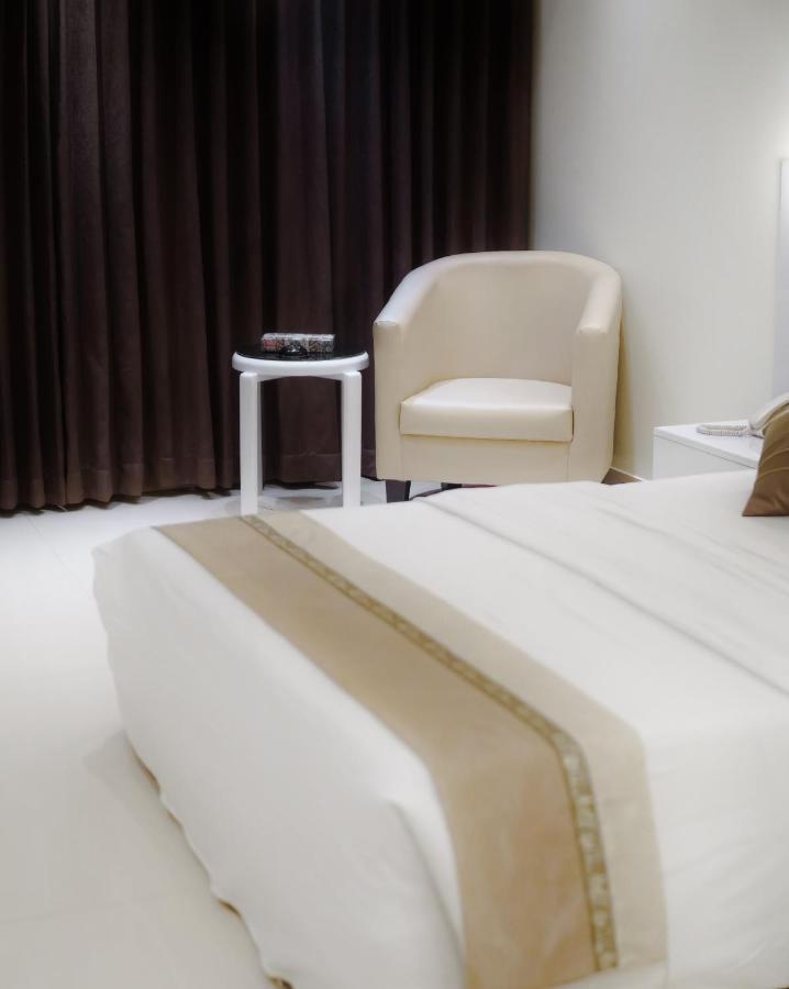 Hotel White Orchid Cox's Bazar Esterno foto