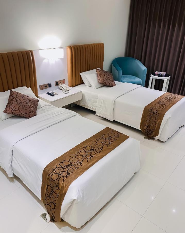 Hotel White Orchid Cox's Bazar Esterno foto