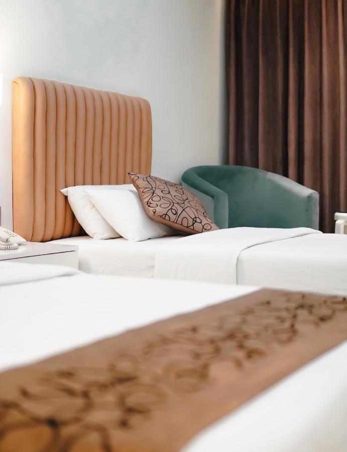 Hotel White Orchid Cox's Bazar Esterno foto