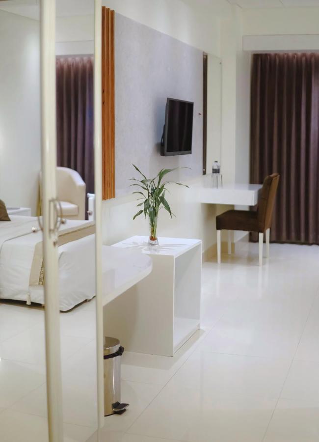 Hotel White Orchid Cox's Bazar Esterno foto